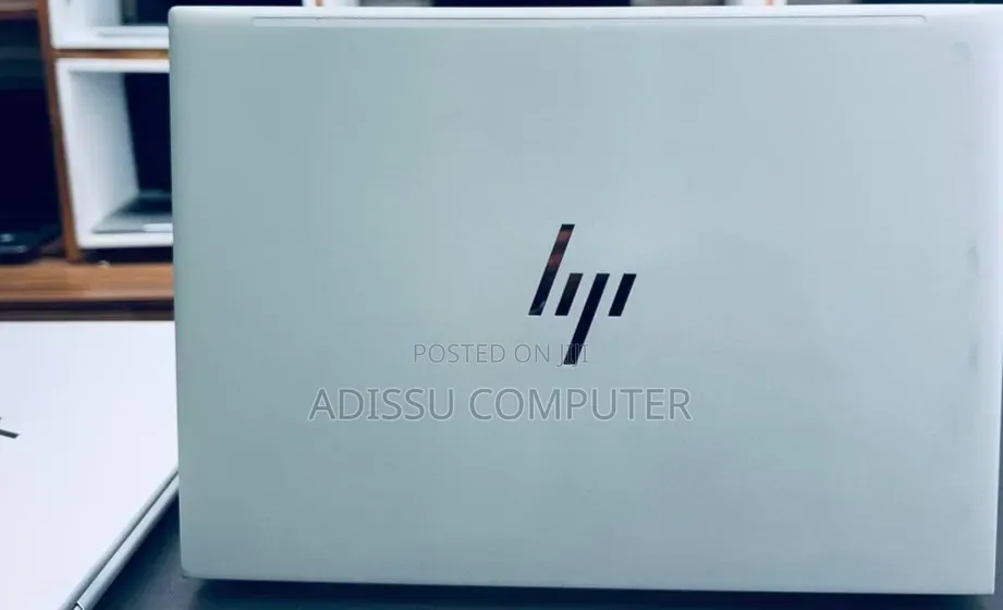 New Laptop HP EliteBook 840 G10 16GB Intel Core i7 SSD 512GB