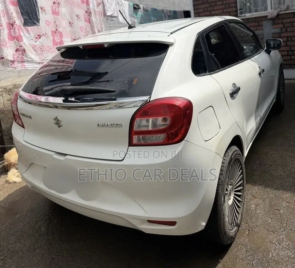 Suzuki Baleno 2021 White