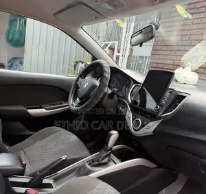 Suzuki Baleno 2021 White