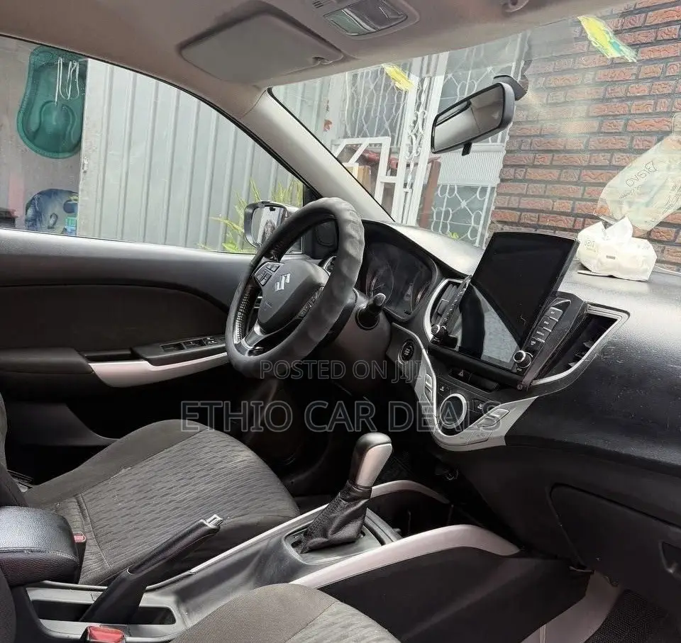 Suzuki Baleno 2021 White
