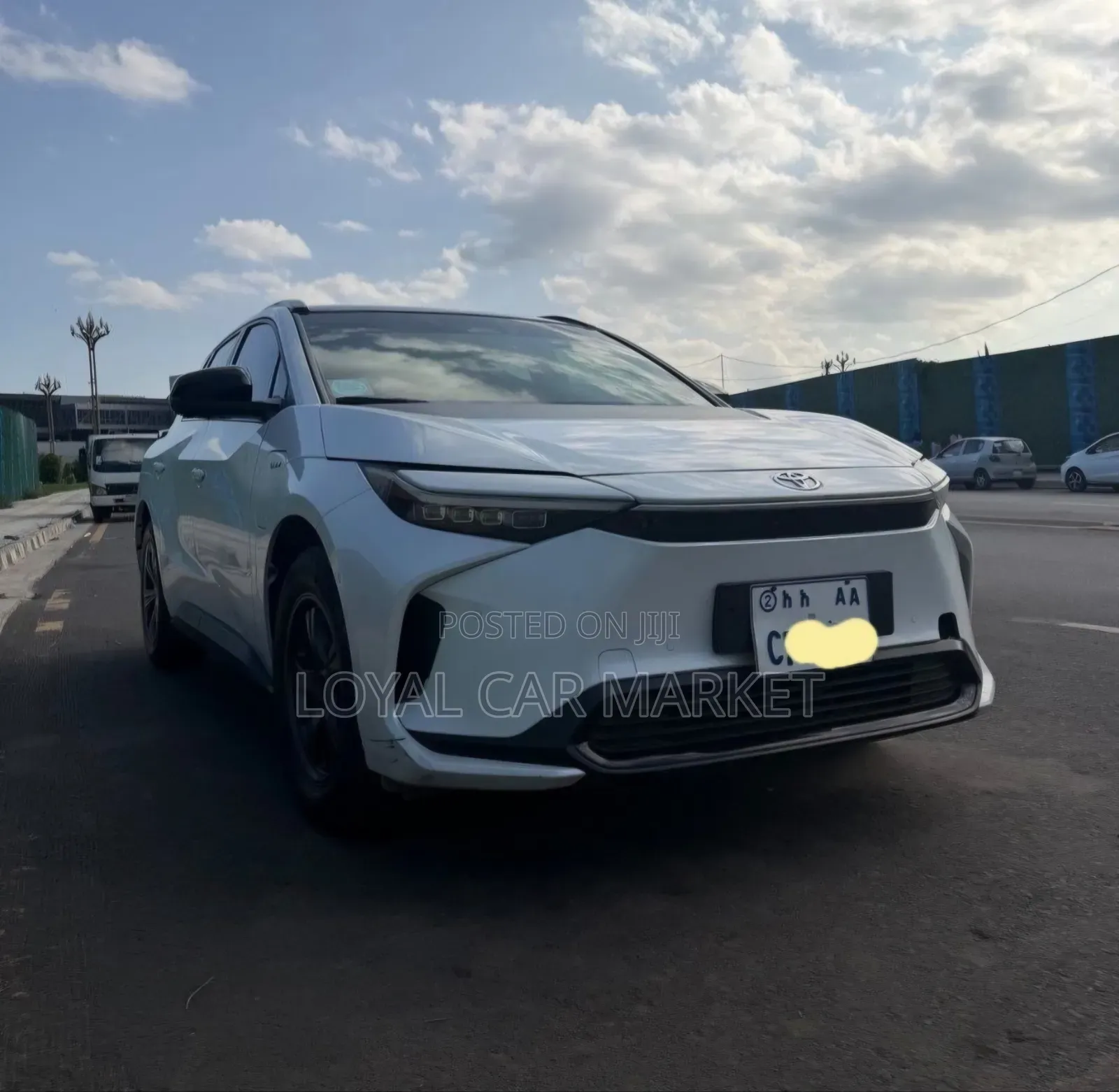 Toyota bZ4X 2024 White