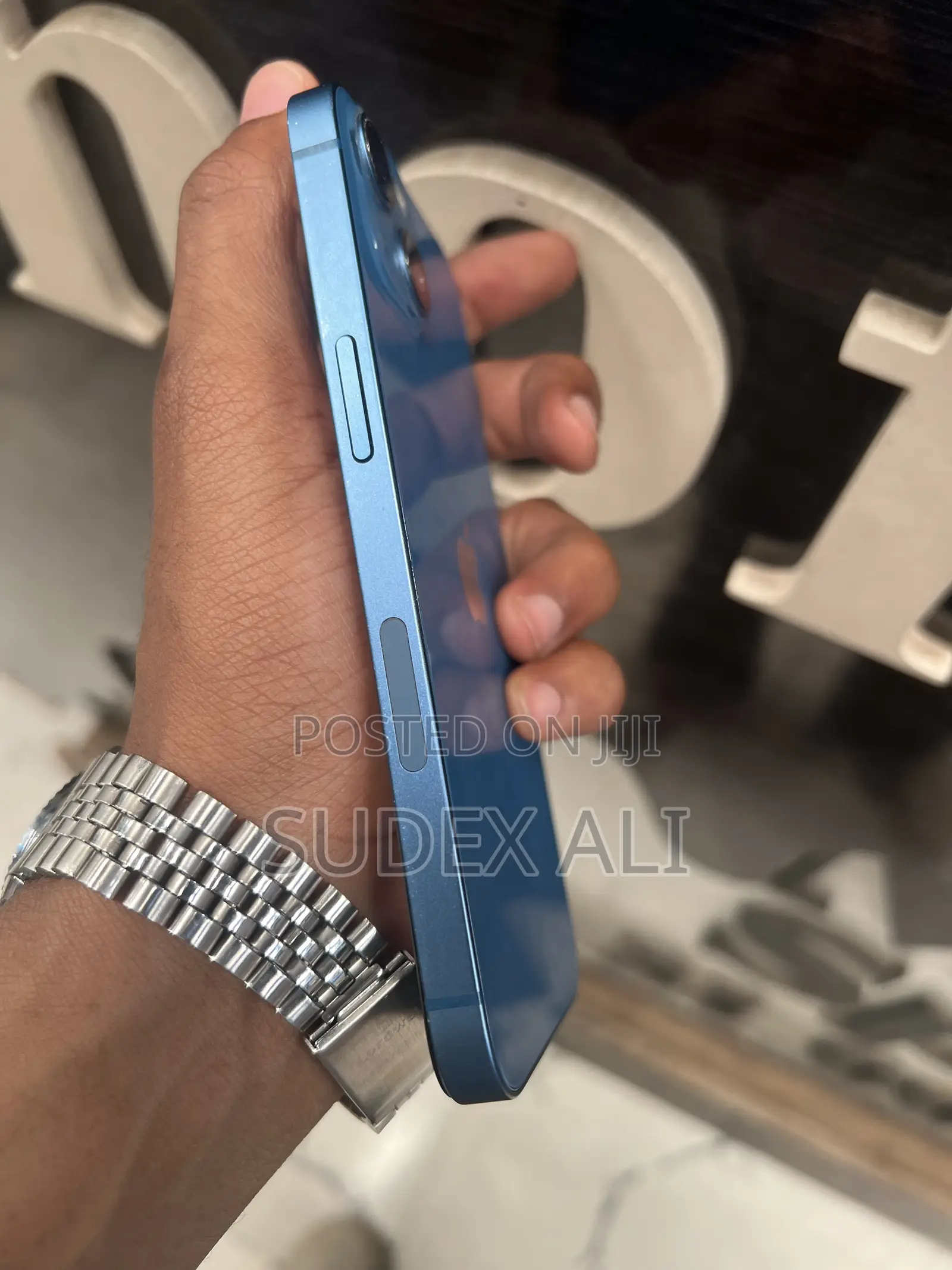 New Apple iPhone 13 128 GB Blue