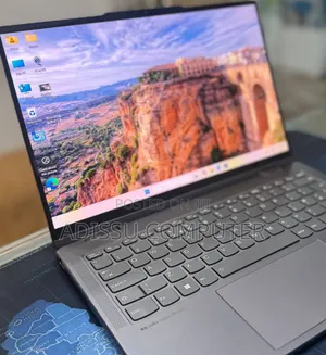New Laptop Lenovo Yoga 11e 16GB AMD Ryzen 7 SSD 512GB