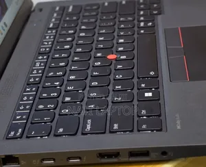 New Laptop Lenovo ThinkPad T14 G4 16GB Intel Core i7 SSD 512GB