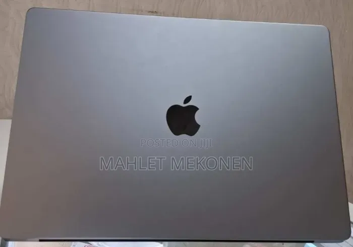 New Laptop Apple MacBook Pro 16GB Apple M1 Pro SSD 1T