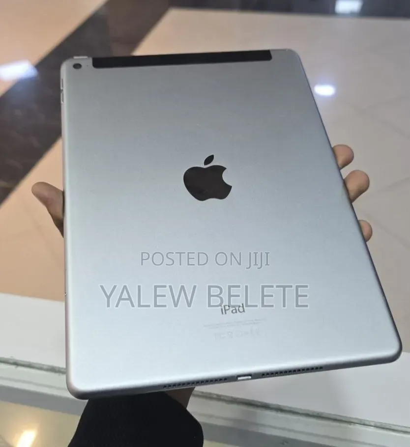 New Apple iPad Air 64 GB