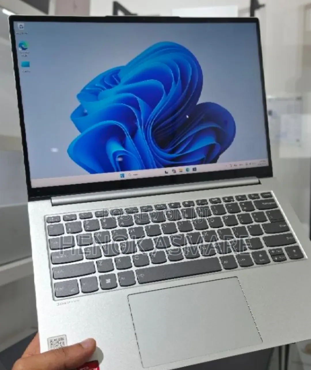 New Laptop Lenovo Ideapad 3 16GB AMD Ryzen 7 SSD 512GB