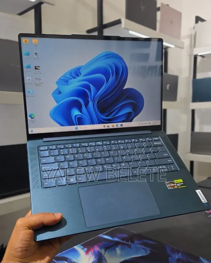 New Laptop Lenovo Yoga 2 16GB AMD Ryzen 7 SSD 512GB
