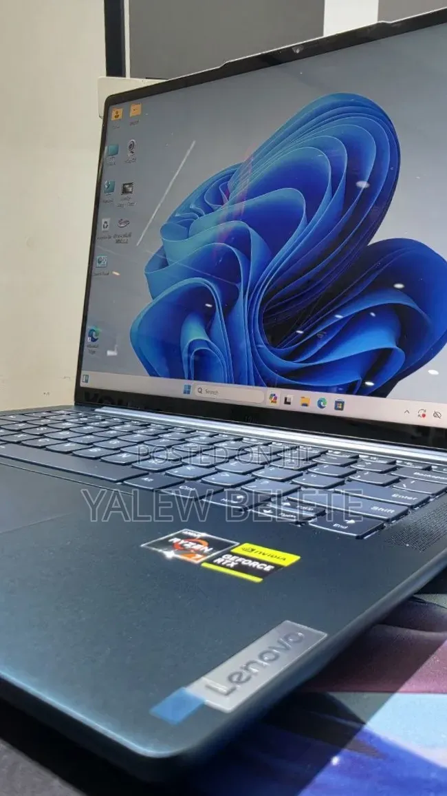 New Laptop Lenovo Yoga 2 16GB AMD Ryzen 7 SSD 512GB
