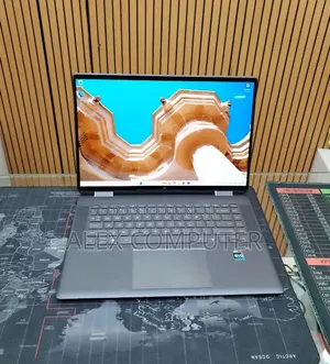 New Laptop HP Spectre X360 16GB Intel Core i7 SSD 512GB