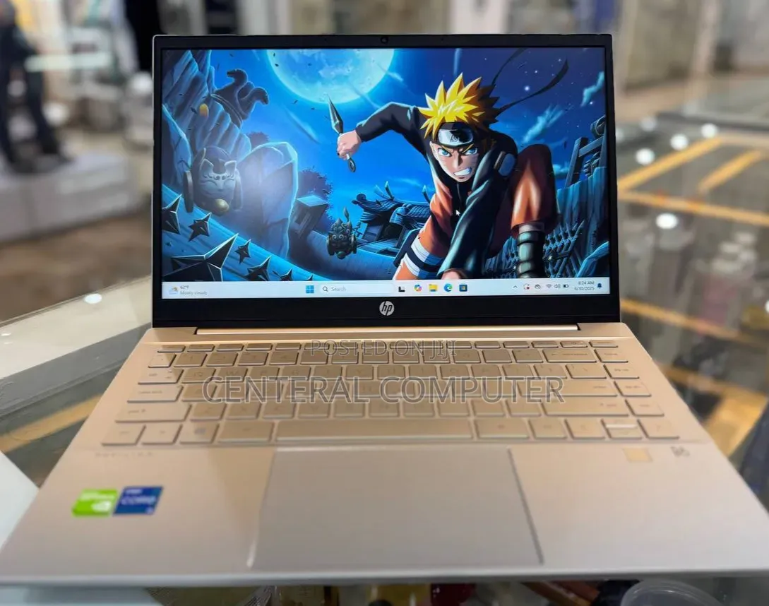 New Laptop HP Pavilion 10 12GB Intel Core i5 SSD 512GB