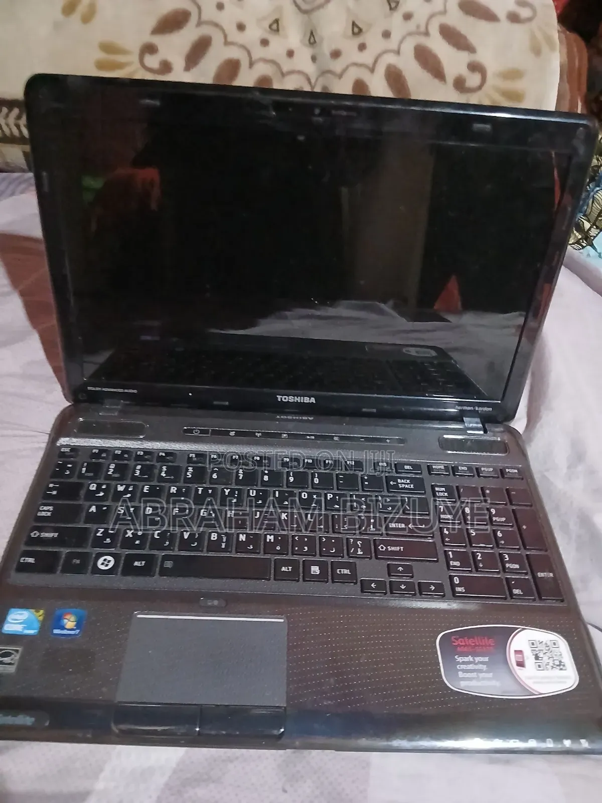 Toshiba C665 Laptop Screen