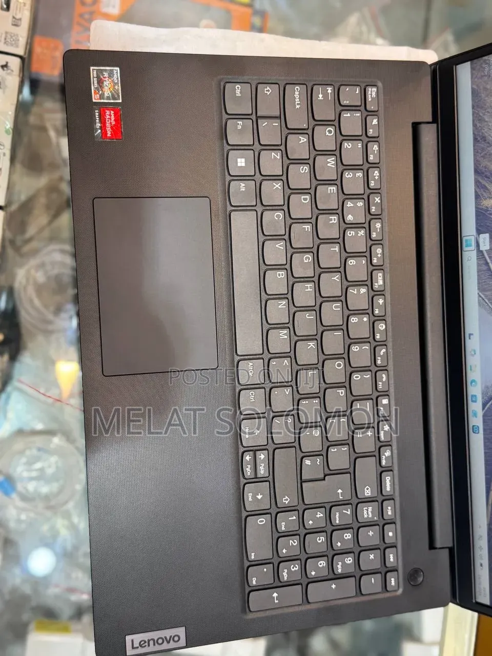 New Laptop Lenovo 8GB AMD Ryzen 5 SSD 512GB
