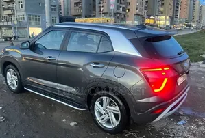 Hyundai Creta 2023 Gray