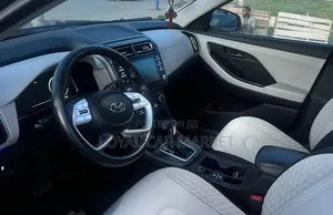 Hyundai Creta 2023 Gray