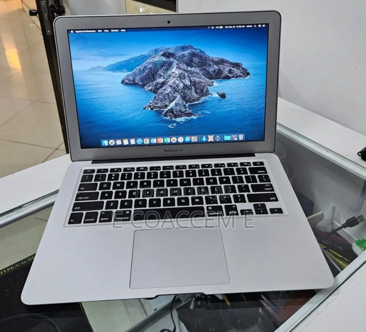 Laptop Apple MacBook 4GB Intel Core i5 SSD 128GB