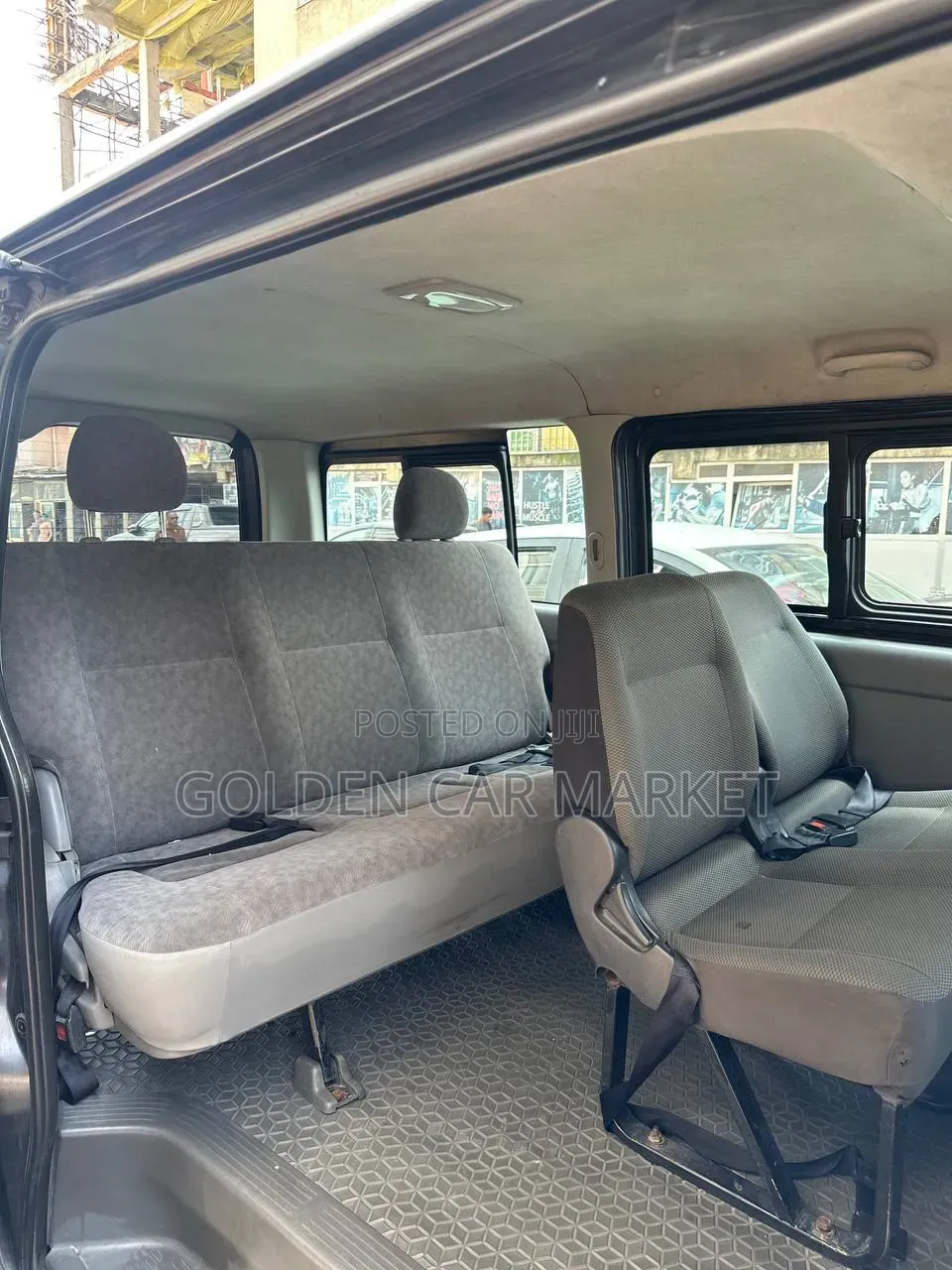 Toyota HiAce 2007 Black