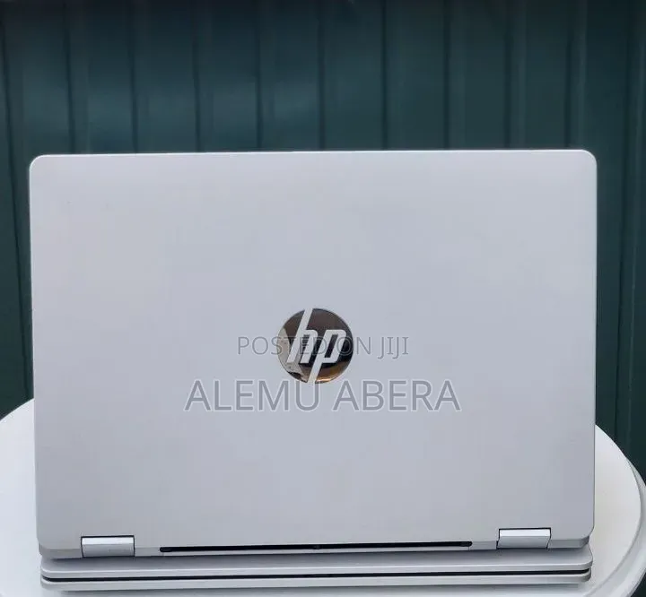 New Laptop HP OmniBook 5 Flip 16GB Intel Core 7 SSD 512GB