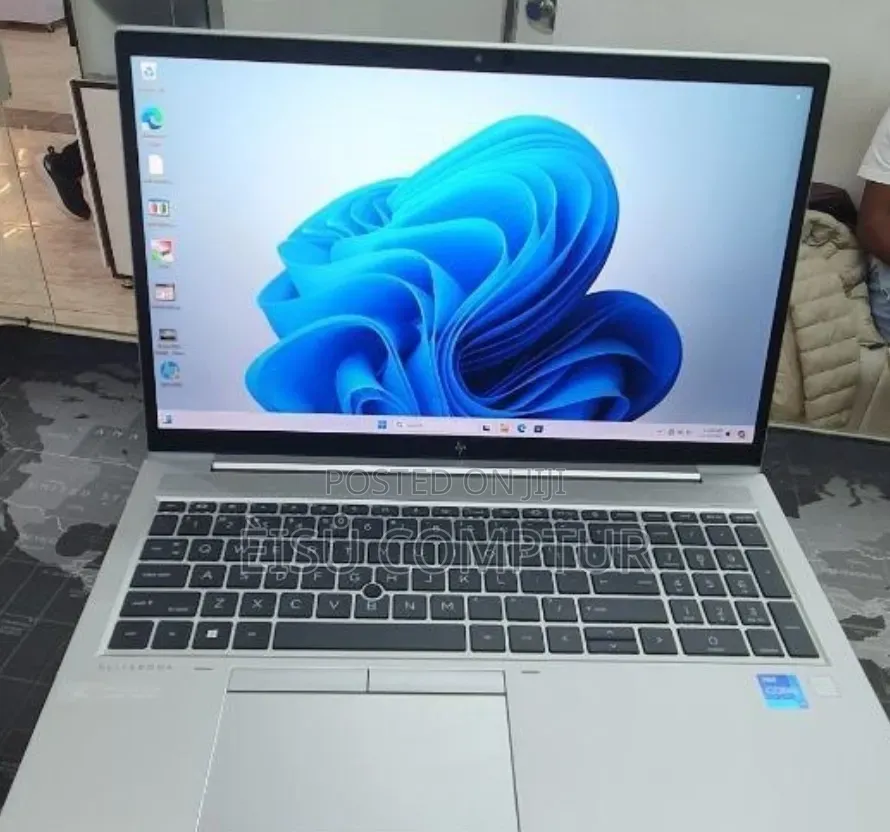 New Laptop HP EliteBook 850 G8 16GB Intel Core i7 SSD 512GB