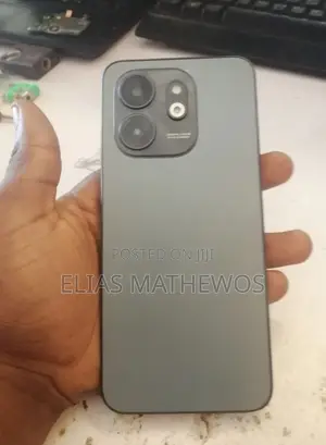 Infinix Smart 9 64 GB Silver