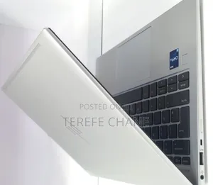 New Laptop HP EliteBook 830 G9 16GB Intel Core i5 SSD 512GB