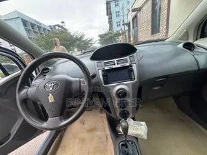 Toyota Yaris 2008 Silver