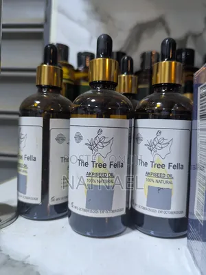 Akpiseed Oil or the Tree Fella a Natural Skincare Oil