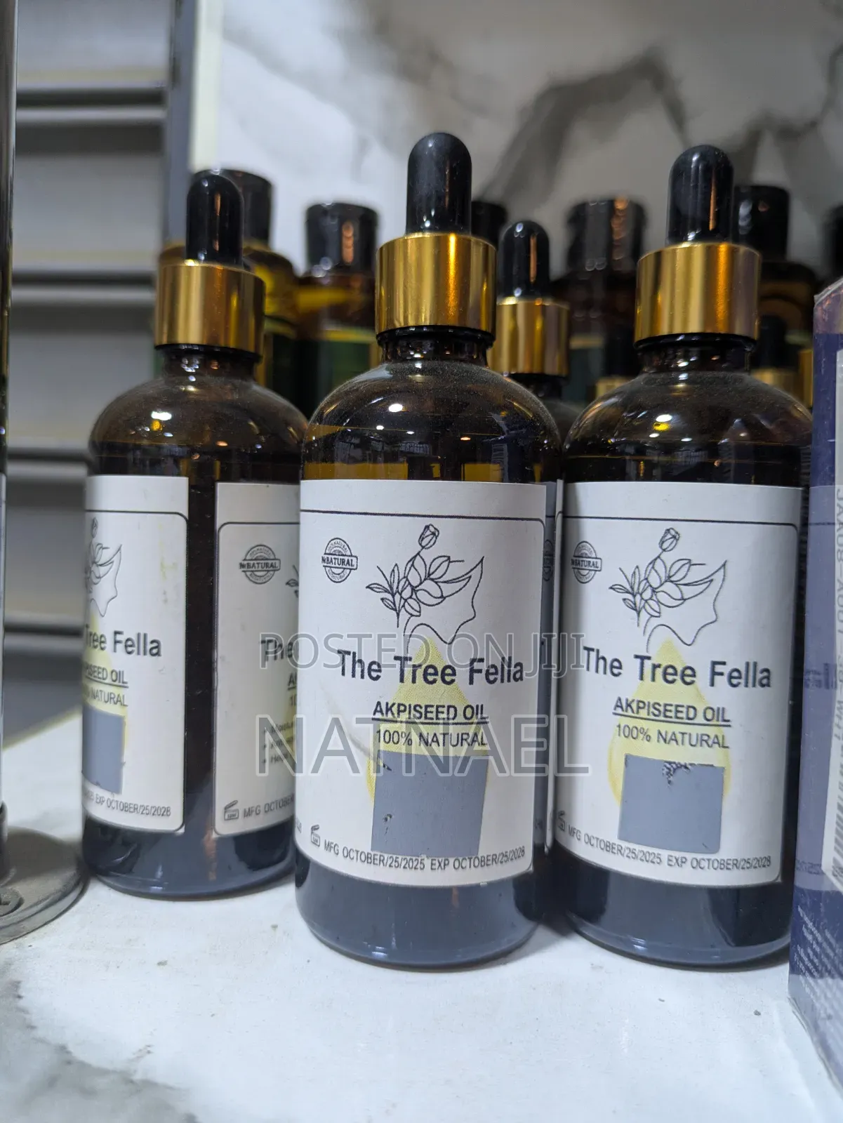 Akpiseed Oil or the Tree Fella a Natural Skincare Oil