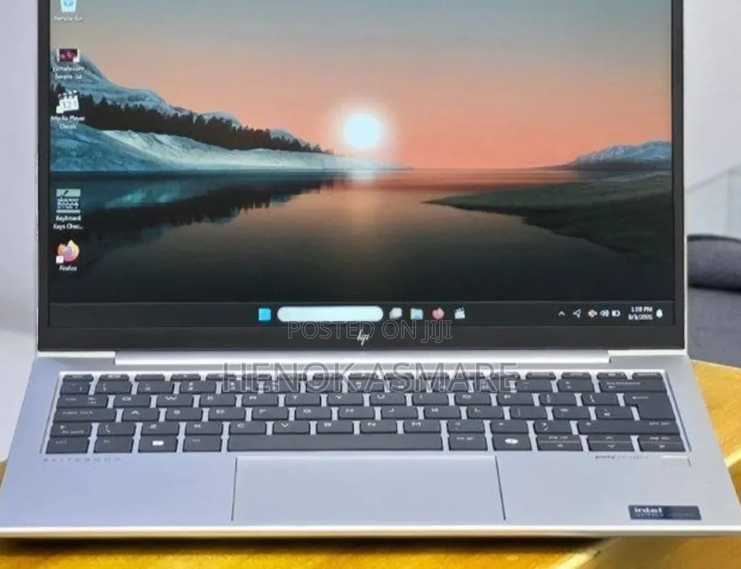 New Laptop HP Elitebook 830 G11 16GB Intel Core Ultra 7 SSD 512GB
