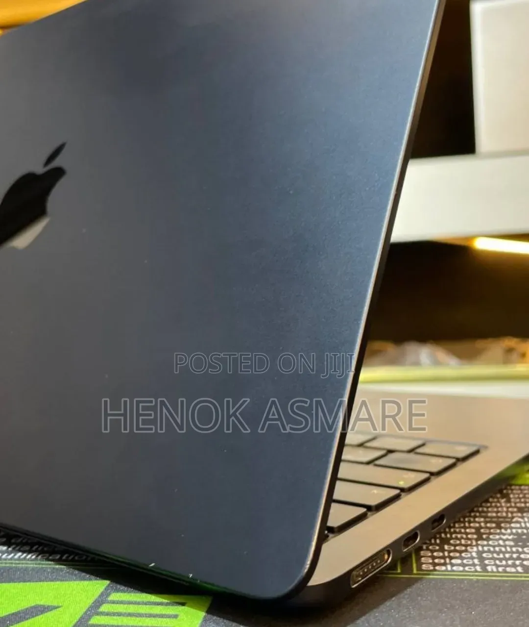 New Laptop Apple MacBook Air 2023 M2 8GB Apple M2 SSD 512GB