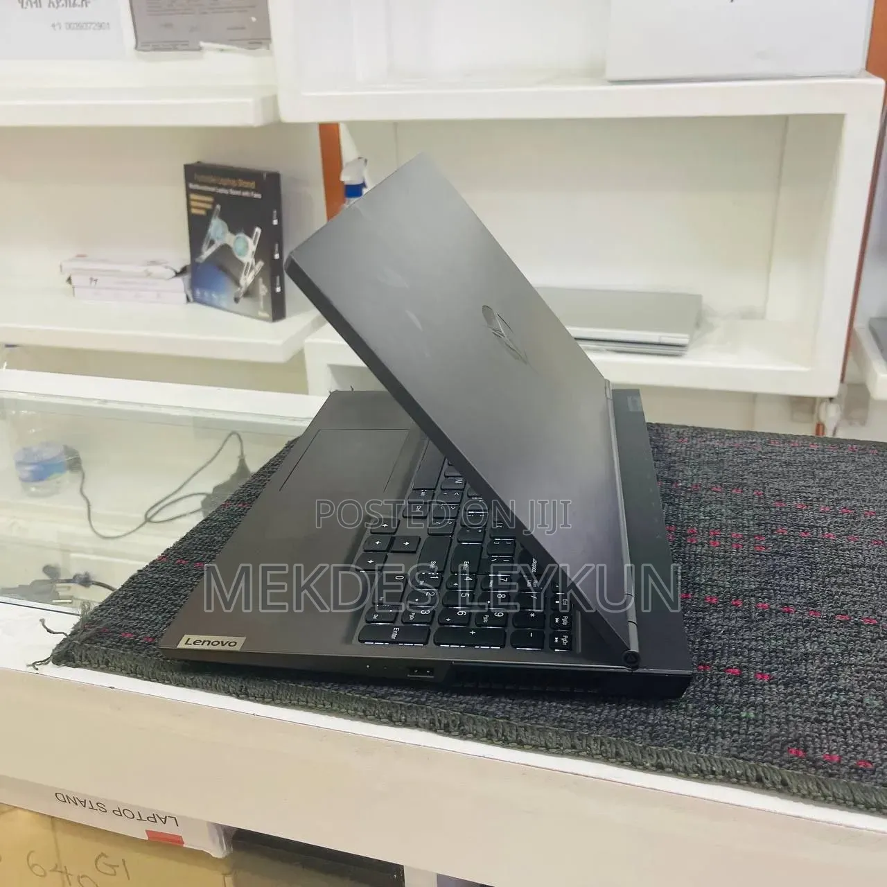 New Laptop Lenovo Legion 5 16GB AMD Ryzen 7 SSD 512GB