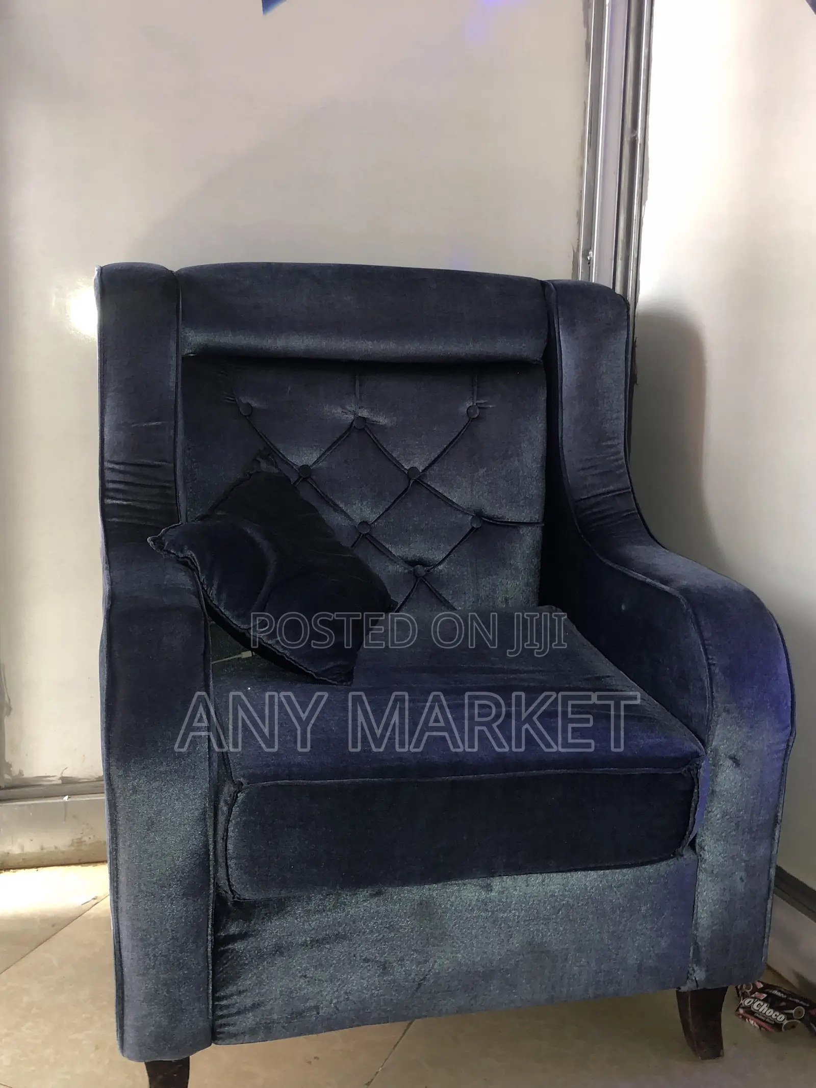 Its Just New Blue Blach King Sofa