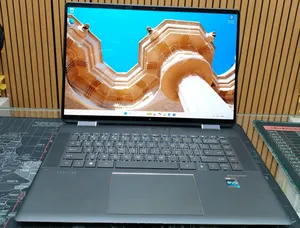 New Laptop HP Spectre 16GB Intel Core i7 SSD 512GB