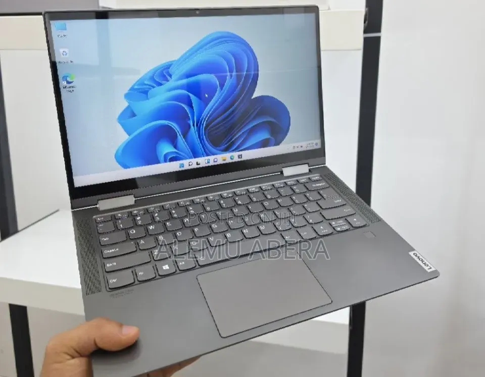 New Laptop Lenovo 16GB Intel Core i5 SSD 512GB