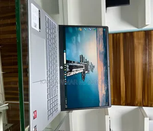 New Laptop HP 8GB AMD Ryzen 5 SSD 512GB