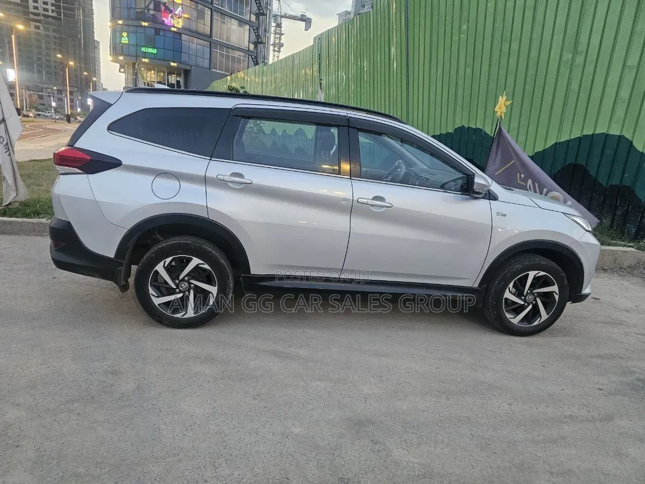 Toyota Rush 2021 Silver