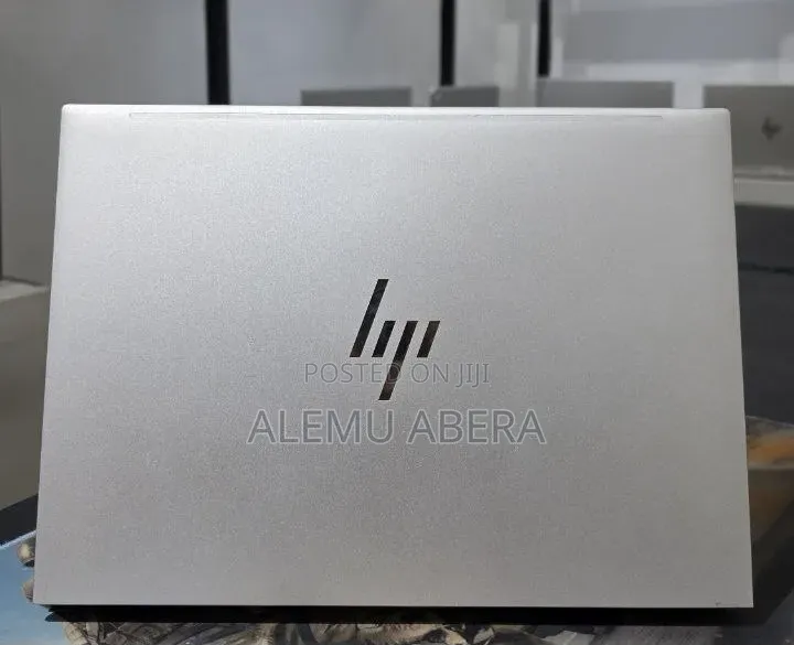 New Laptop HP EliteBook 840 G9 16GB Intel Core i7 SSD 512GB