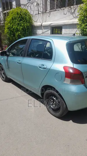 Toyota Yaris 2009 Blue