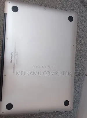 New Laptop Apple MacBook Pro 2013 8GB Intel Core i5 SSD 256GB