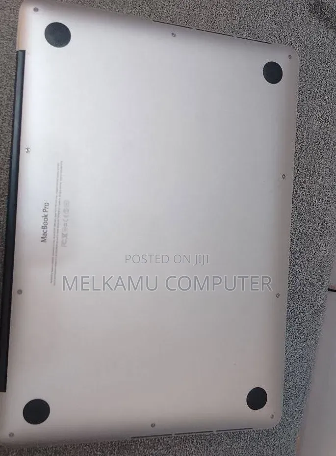 New Laptop Apple MacBook Pro 2013 8GB Intel Core i5 SSD 256GB