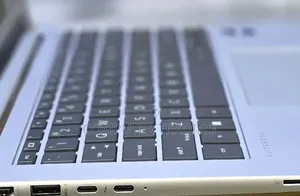 New Laptop HP EliteBook 840 G10 16GB Intel Core i7 SSD 512GB