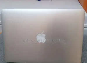 New Laptop Apple MacBook Pro 2013 8GB Intel Core i5 SSD 256GB