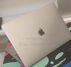 New Laptop Apple MacBook Pro 2020 M1 8GB Apple M1 Pro SSD 256GB