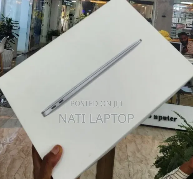 New Laptop Apple MacBook Air 2020 M1 8GB Apple M1 SSD 256GB