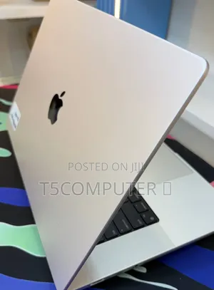 New Laptop Apple MacBook Pro 2021 M1 16GB Apple M1 Pro SSD 512GB