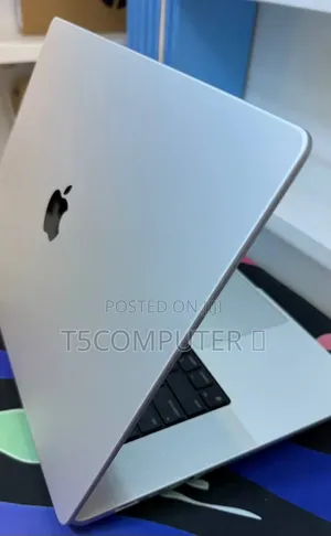 New Laptop Apple MacBook Pro 2021 M1 16GB Apple M1 Pro SSD 512GB