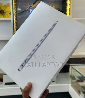 New Laptop Apple MacBook Air 2020 M1 8GB Apple M1 SSD 256GB