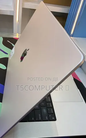 New Laptop Apple MacBook Pro 2021 M1 16GB Apple M1 Pro SSD 512GB