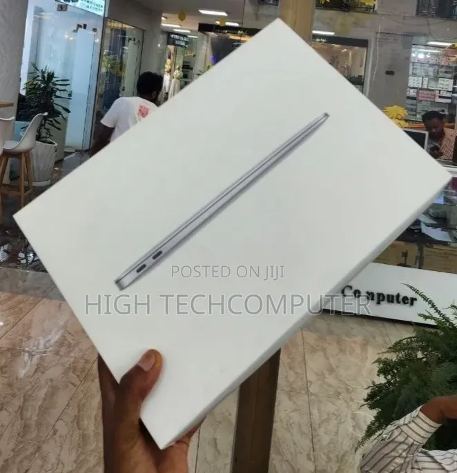 New Laptop Apple MacBook Air 2020 M1 8GB Apple M1 SSD 256GB
