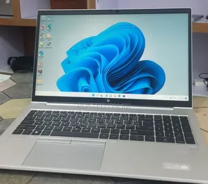 New Laptop HP EliteBook 840 16GB Intel Core i7 SSD 512GB